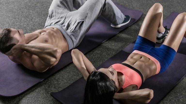 The Fastest Exercise to Slim Your Belly: It’s Not Sit-ups, It’s “Mountain Climbers”!